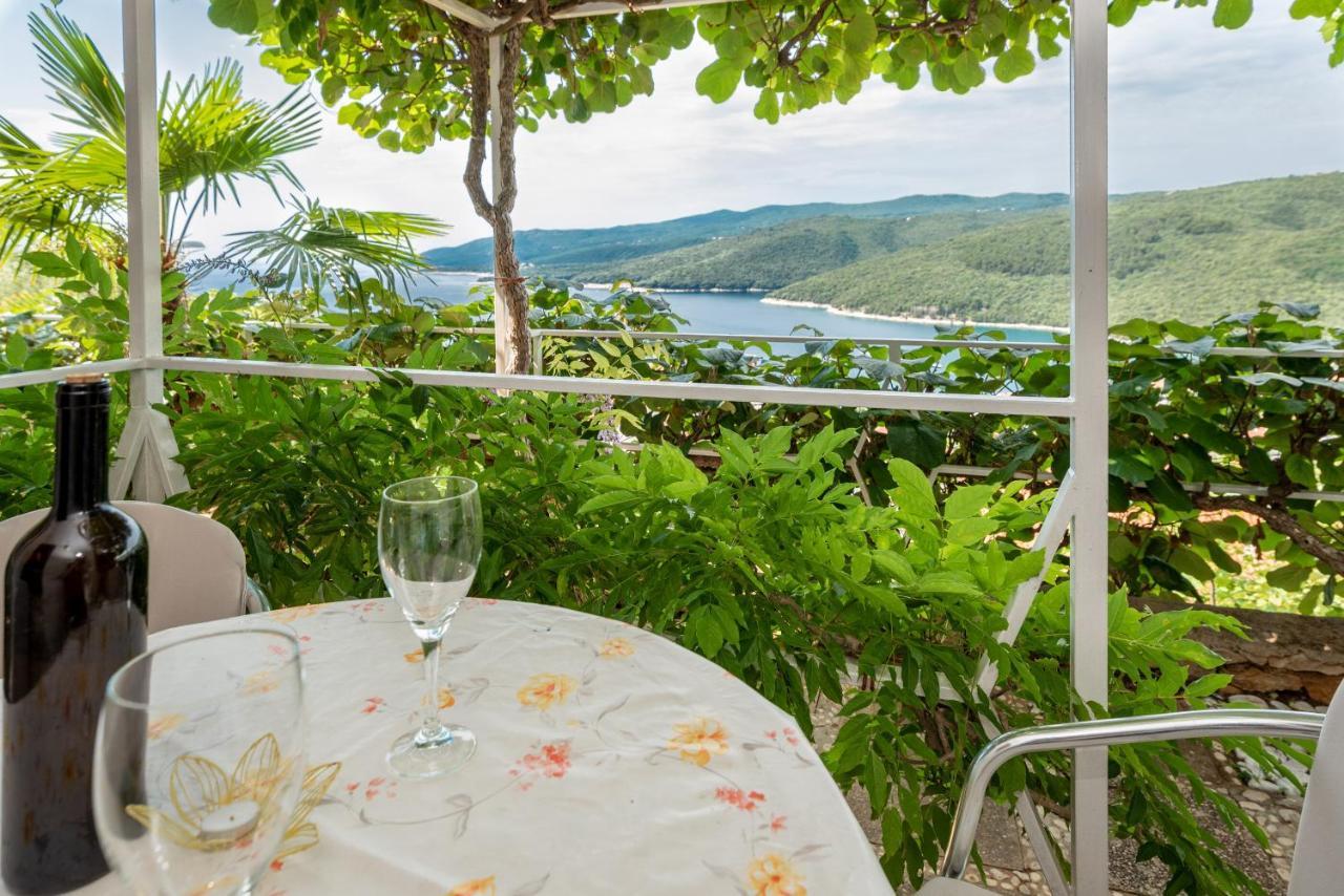 Apartments Mandica Rabac Exterior photo