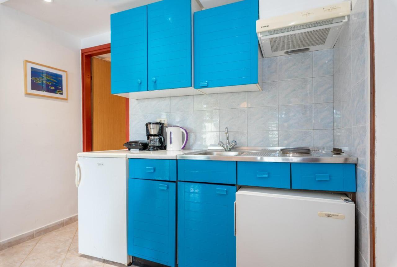 Apartments Mandica Rabac Exterior photo