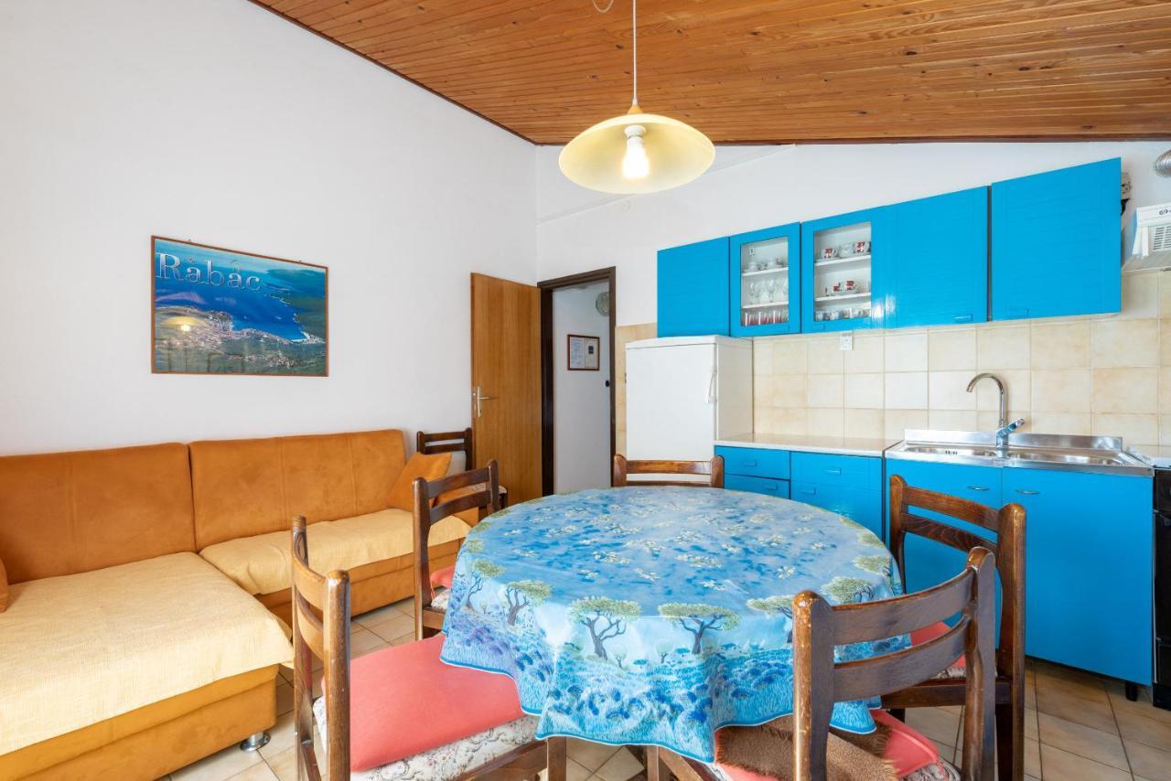 Apartments Mandica Rabac Exterior photo