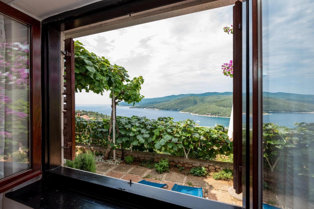 Apartments Mandica Rabac Exterior photo